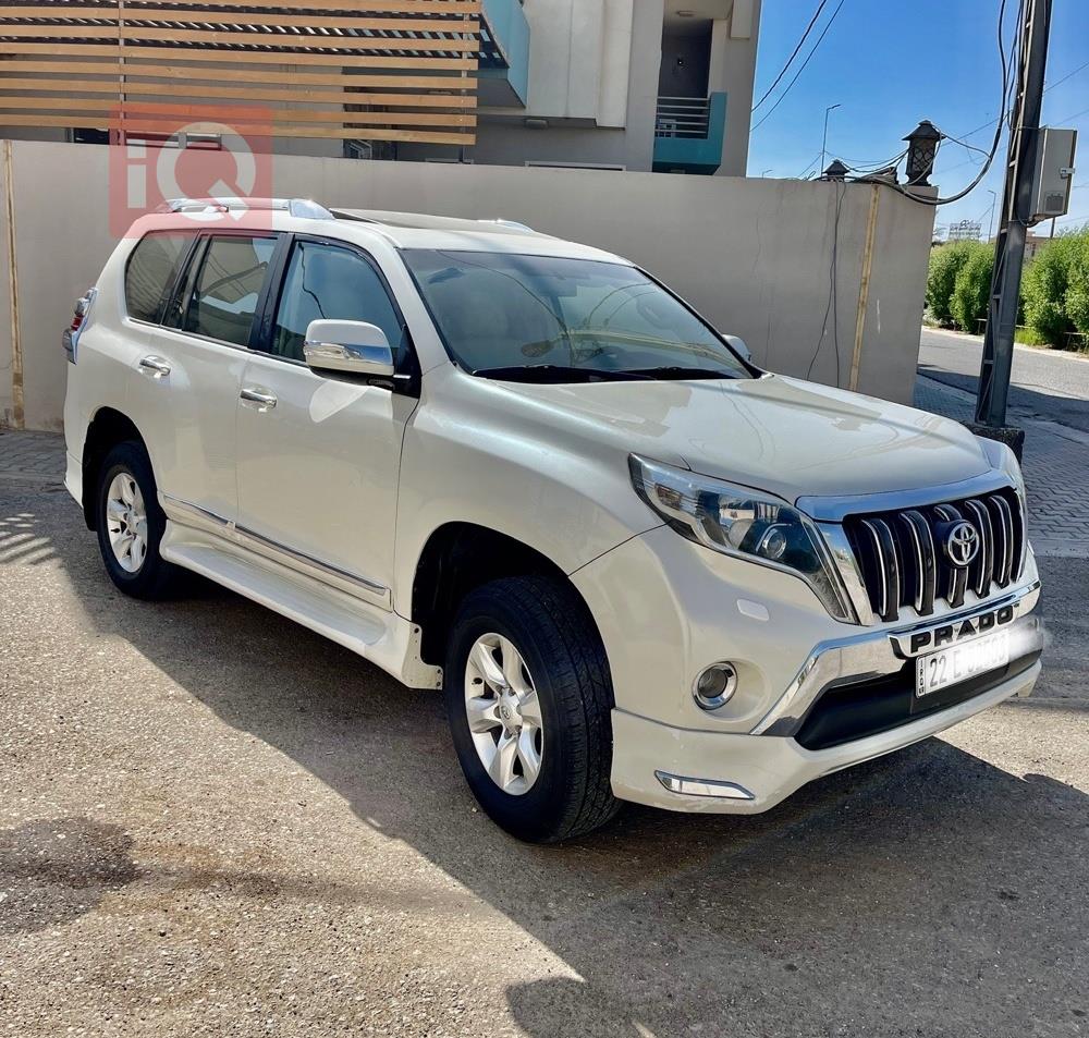 تۆیۆتا لاندكروزر پرادۆ